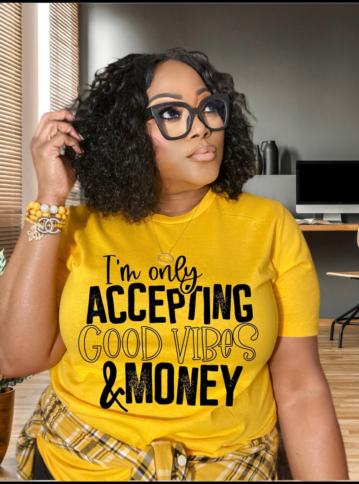 Good Vibes & Money Tee